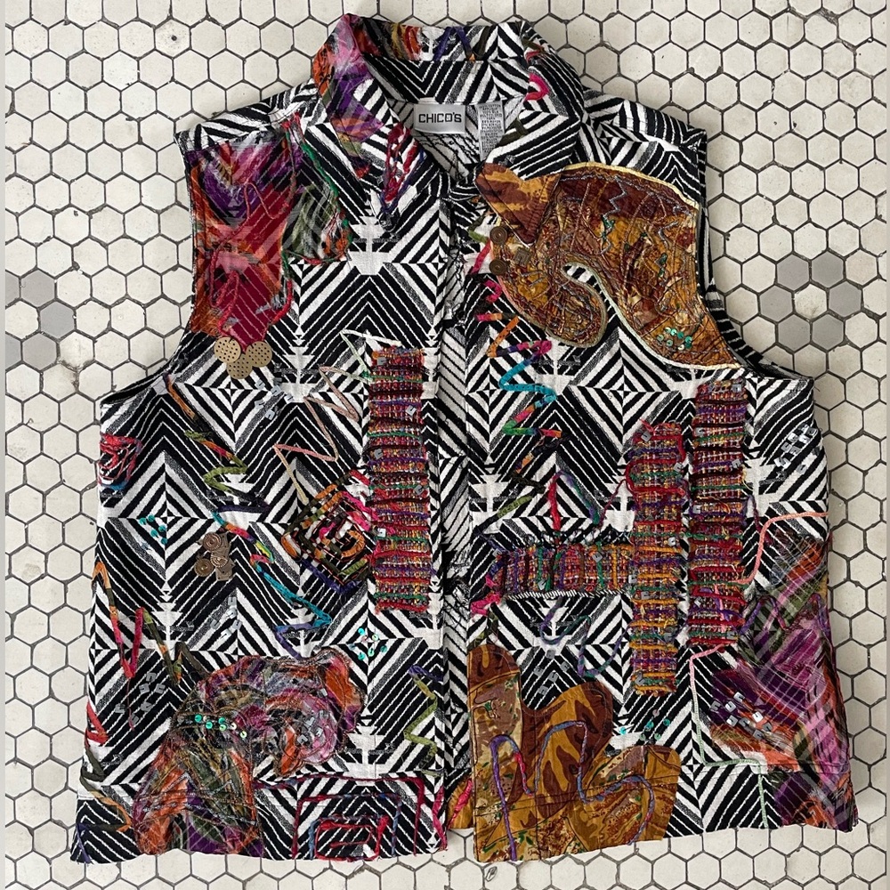 Chicos Vest Womens 2 XL Multi Texture Open Front Embellished Embroidered Sequin